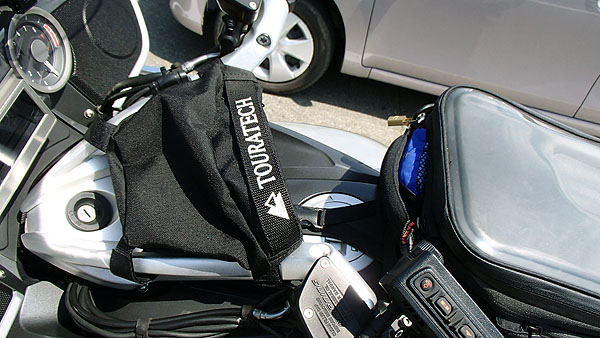 TOURANTECHのハンドルバッグ（防水）